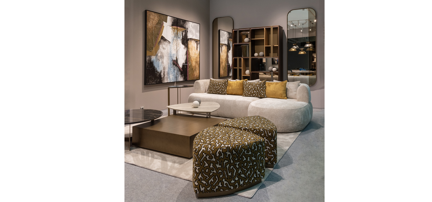 FOTO SLIDE PRODUCTO POUFF TRIANGULAR